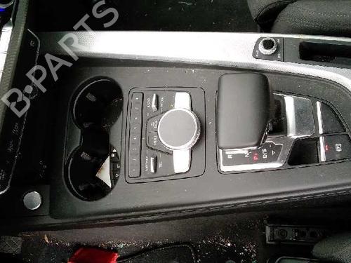 - Image 10