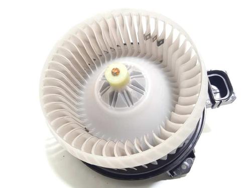 Used Heater blower motor FORD MONDEO V Hatchback (CE) [2014-2025]  13459263