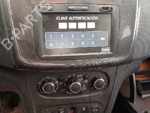 Front left window mechanism DACIA SANDERO II TCe 90 (B8M1, B8MA, B8AC) | BP7835159C22 