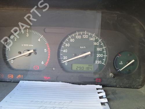 Right taillight LAND ROVER FREELANDER I (L314) 2.0 Td4 4x4 | BP30274154C35 