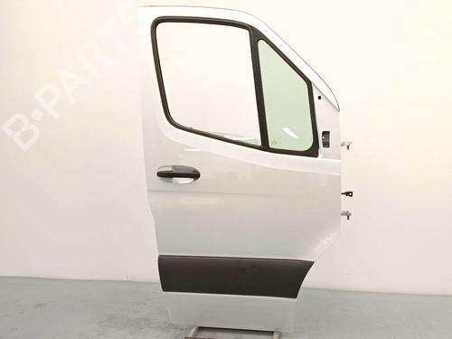 Used Right front door Right front door 37874908 37874908