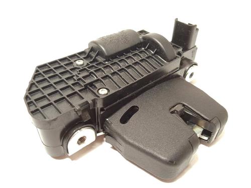 Fechadura da mala DS DS 3 / DS 3 CROSSBACK (UR_, UC_, UJ_) 1.2 PureTech 100 (URHNKK, URHNEK) (101 hp) 17742976