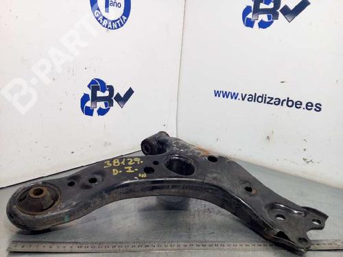 Used Left front suspension arm TOYOTA AURIS (_E18_) 1.6 D4-D (WWE185_) (112 hp) 4602811