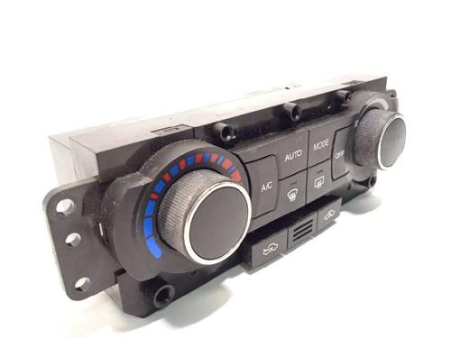 Used Climate control Climate control 10744409 10744409
