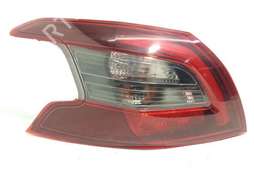 Used Left taillight Left taillight 32060155 32060155