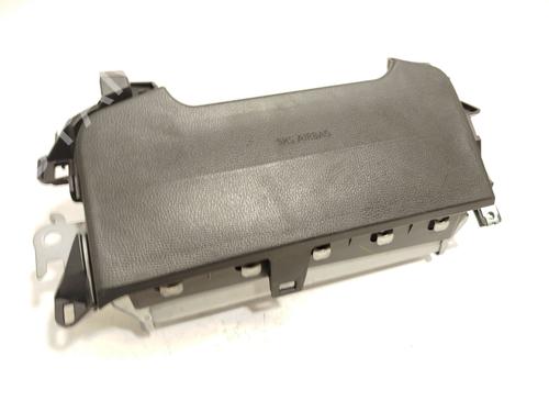 Used Driver airbag Driver airbag TOYOTA COROLLA Saloon (_E21_) 1.8 VVTi Hybrid (ZWE211, MZEA12) (98 hp) 33324701 33324701