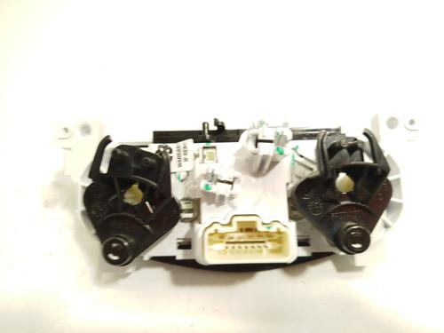 Climate control DACIA SANDERO II 1.0 SCe 75 (B8JC, B8JD, B8NC) | BP32078680I5 - Image 5