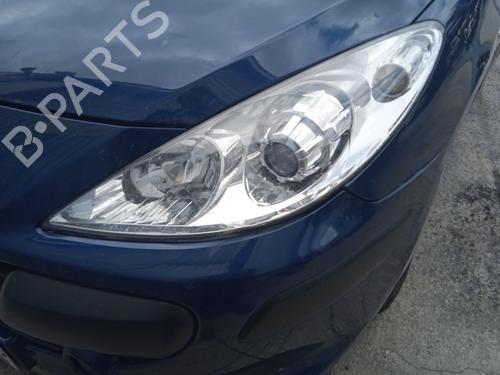 Right taillight PEUGEOT 307 (3A/C) 1.6 16V | BP20307004C35 