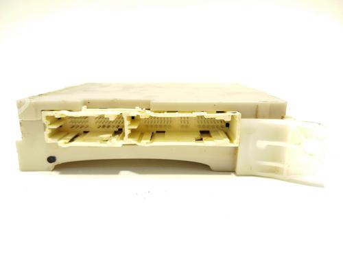 Fuse box TOYOTA LAND CRUISER PRADO (_J15_) 3.0 D-4D (KDJ155_, KDJ150_, KDJ150R, KDJ155R) | BP29581899E1