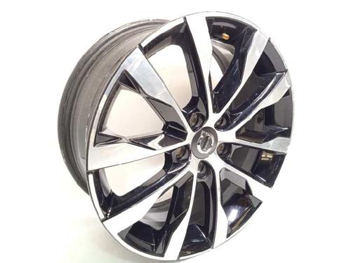 Used Rim VOLVO V40 Hatchback (525) T2 (122 hp) 15371889