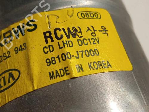 Front wiper motor KIA CEED (CD) 1.4 | BP13209281M29 