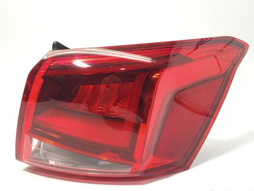 Used Right taillight SEAT ARONA (KJ7, KJP) 1.0 TSI (95 hp) 30173722