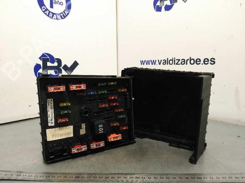 Used Fuse box Fuse box 1958546 1958546
