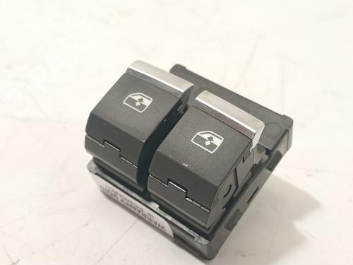 Używane Przełącznik szyby przedniej lewej AUDI R8 (4S3, 4SP) 5.2 FSI Plus quattro (610 hp) 30617687