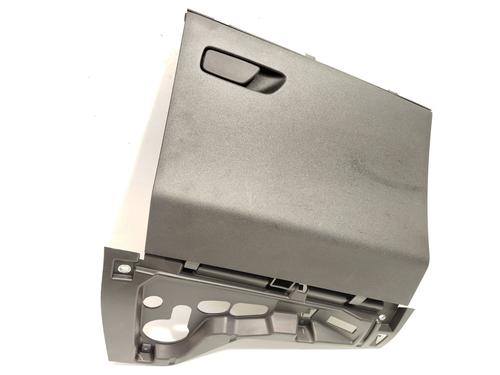 Used Glove box AUDI A1 Sportback (GBA) 25 TFSI (95 hp) 30060216