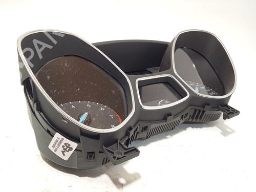 Used Instrument cluster FORD FOCUS III Saloon 1.0 EcoBoost (125 hp) 30126818