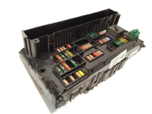 Used Fuse box Fuse box 12097958 12097958