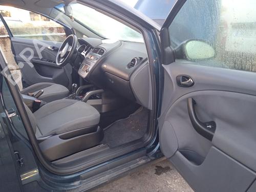 Left headlight SEAT ALTEA (5P1) 2.0 TDI 16V | BP31638926C28 