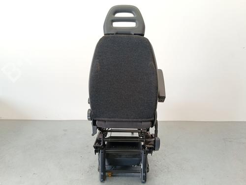 Left front seat PEUGEOT BOXER Van 2.2 HDi 120 | BP36997120C15 - Image 4