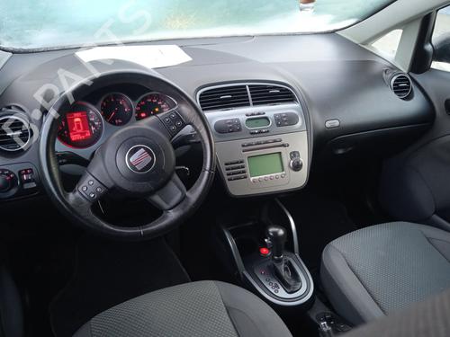 Left headlight SEAT ALTEA (5P1) 2.0 TDI 16V | BP31638926C28 