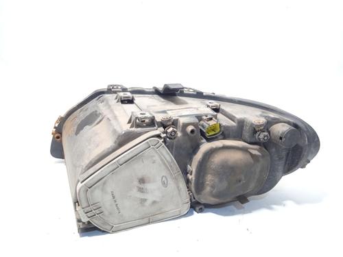 Right headlight CHRYSLER VOYAGER IV (RG, RS) 2.4 | BP18906431C29 
