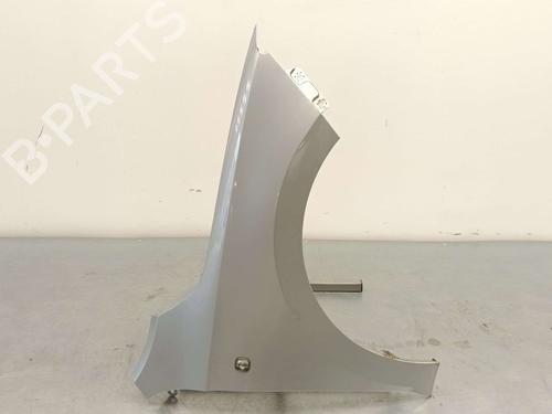 Used Right front fenders Right front fenders 38601780 38601780
