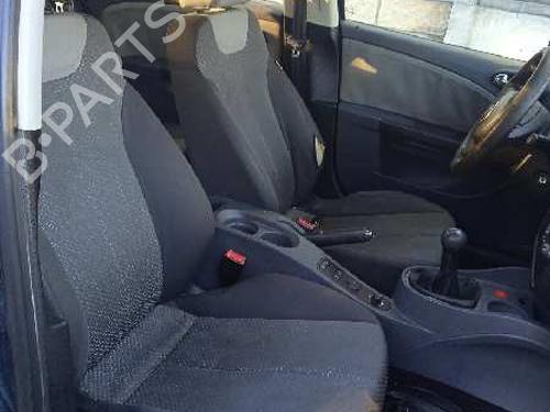 Rear bumper reinforcement SEAT LEON (1P1) 1.9 TDI | BP16069367C73 