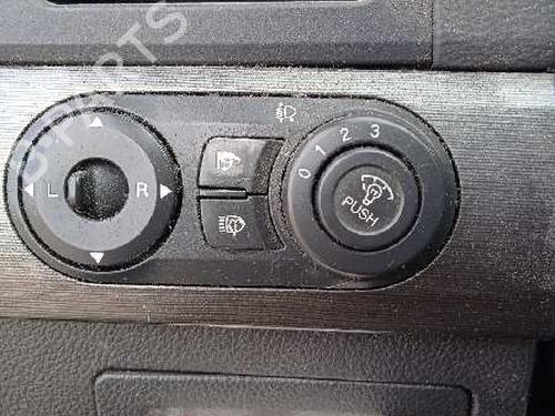 Left front brake caliper CHEVROLET CAPTIVA (C100, C140) 2.0 D 4WD | BP11562727M105 