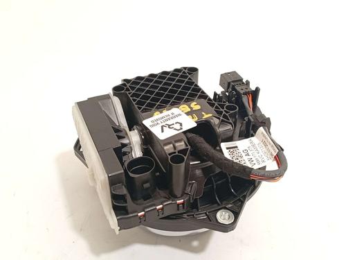 Tailgate handle VW GOLF VIII (CD1, DA1) 2.0 TDI | BP39103635C132 - Image 4