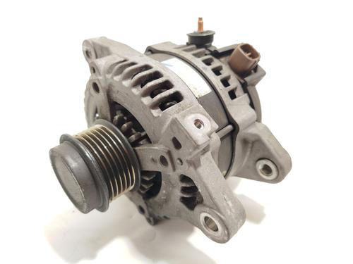 Used Alternator Alternator TOYOTA VERSO (_R2_) 1.6 (ZGR20_, ZGR20R) (132 hp) 34053771 34053771