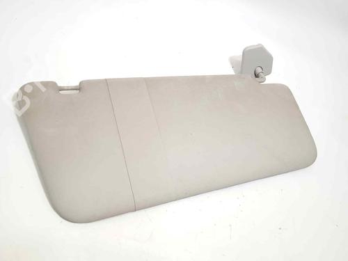 Used Right sun visor Right sun visor 16638981 16638981