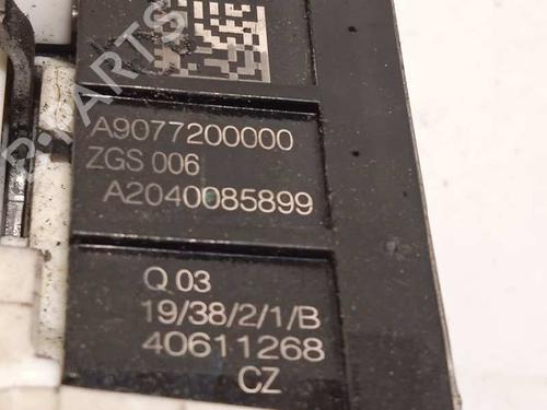 Front left lock MERCEDES-BENZ SPRINTER 3,5-t Van (B907, B910) 311 CDI (910.631, 910.633) | BP9820568C98