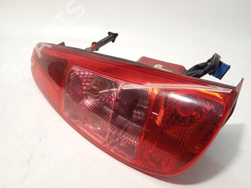 Used Right taillight PEUGEOT 807 (EB_) 2.0 (136 hp) 22730063