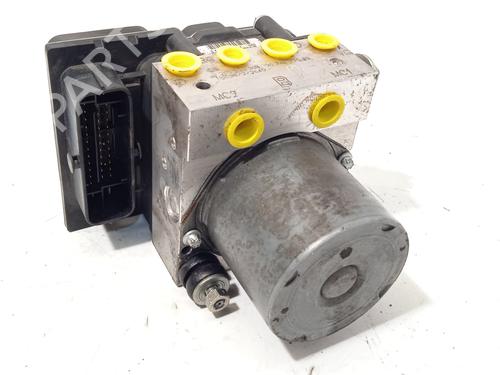 Used ABS pump PEUGEOT 5008 (0U_, 0E_) 1.6 16V (120 hp) 28576504