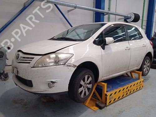 Used Parts TOYOTA AURIS (_E15_)  1.4 D-4D (NDE150_, NDE150R)  5024121