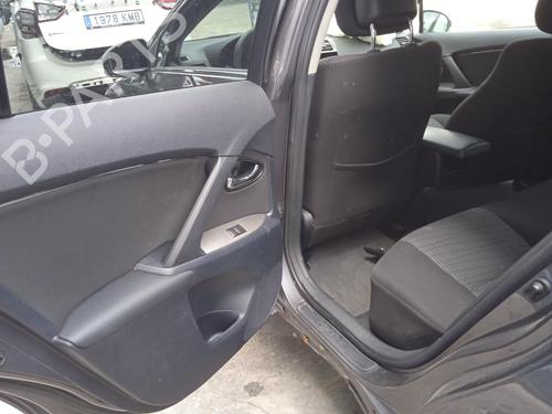 Throttle body TOYOTA AVENSIS Estate (_T27_) 1.8 VVT-i (ZRT271_, ZRT271R) | BP26599633M82 