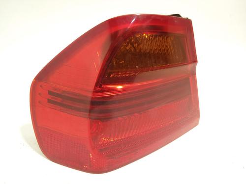 Used Left taillight BMW 3 (E90) 320 d (177 hp) 18546350