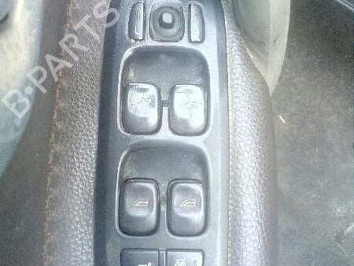 Front left window mechanism VOLVO XC70 I Cross Country (295) D5 XC AWD | BP4556093C22