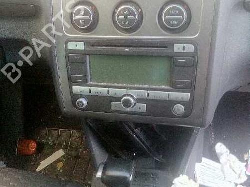 Glove box VW TOURAN (1T1, 1T2) 2.0 TDI 16V | BP1888826C95 