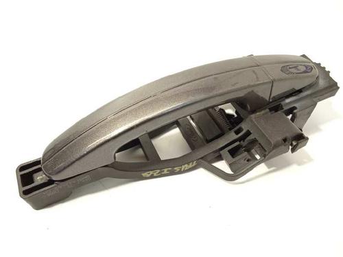 Used Rear left exterior door handle Rear left exterior door handle FORD FOCUS III 1.6 TDCi (115 hp) 6826286 6826286