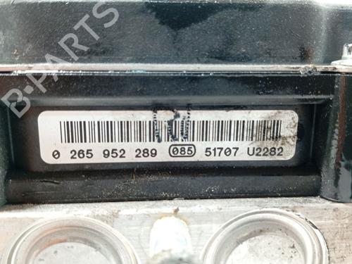 ABS pump CITROËN C4 II (NC_) 1.6 BlueHDi 100 | BP31308183M43 