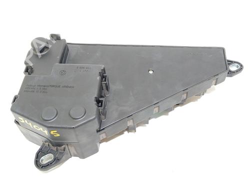 Fuse box BMW 5 (E60) 525 i | BP19286877E1 