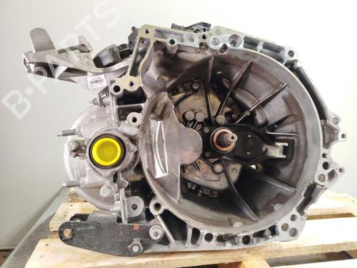 Used Gearbox PEUGEOT 2008 II (UD_, US_, UY_, UJ_, UR_, UC_) 1.2 PureTech 130 (USHNS, URHNS) (130 hp) 26731999