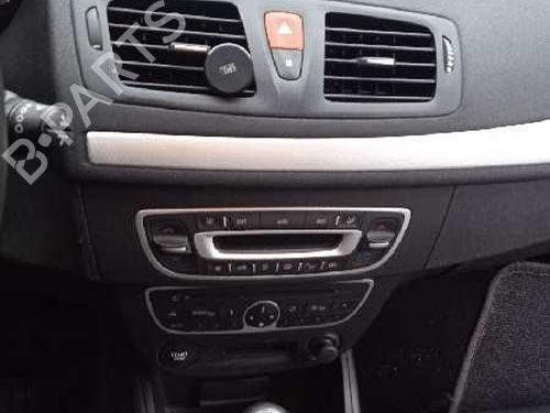 Instrument cluster RENAULT MEGANE III Hatchback (BZ0/1_, B3_) 1.5 dCi | BP9527337C47 