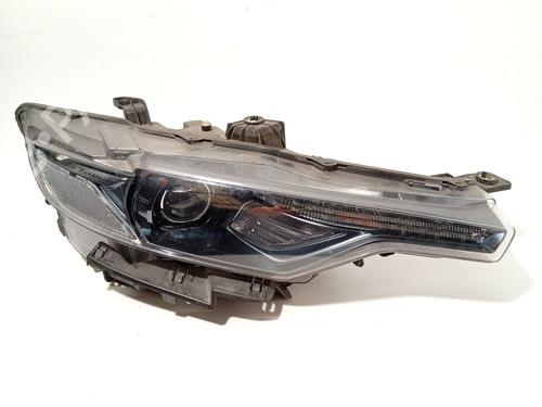 Used Right headlight Right headlight MASERATI LEVANTE SUV (M161) 3.0 D Q4 (275 hp) 33704651 33704651
