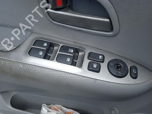 Left taillight KIA CARENS II MPV (FJ) 2.0 CRDi | BP20146188C34 