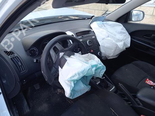 Right taillight KIA CEE'D Hatchback (ED) 1.6 CRDi 115 | BP22729020C35 