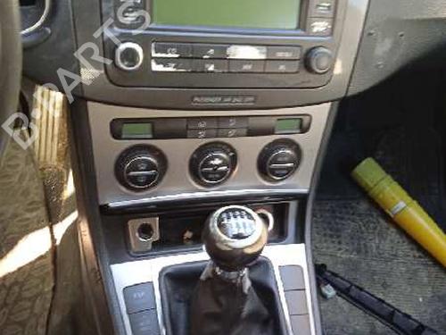 Right front brake caliper VW PASSAT B6 Variant (3C5) 2.0 TDI 16V | BP11562616M104 