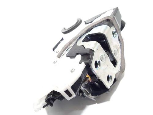 Front right lock TOYOTA YARIS (_P13_) 1.5 Hybrid (NHP130_, NHP130) | BP12922777C97 