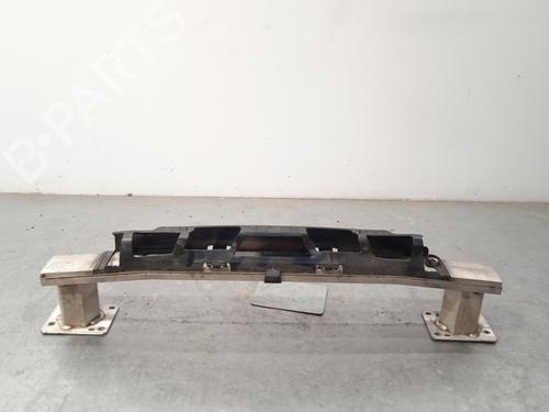 Used Front bumper reinforcement Front bumper reinforcement 28124462 28124462